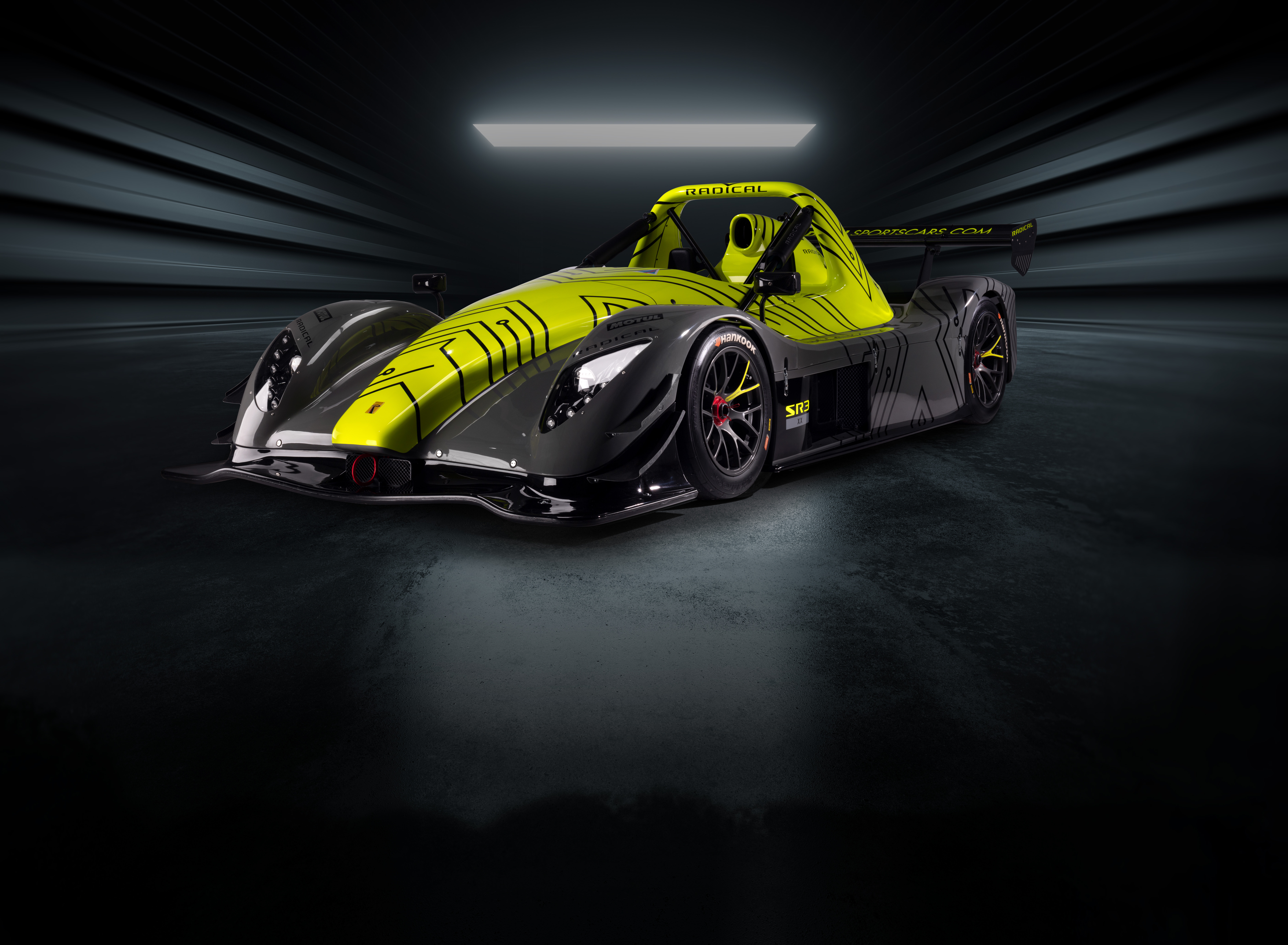 Radical SR3XX Front 3 4